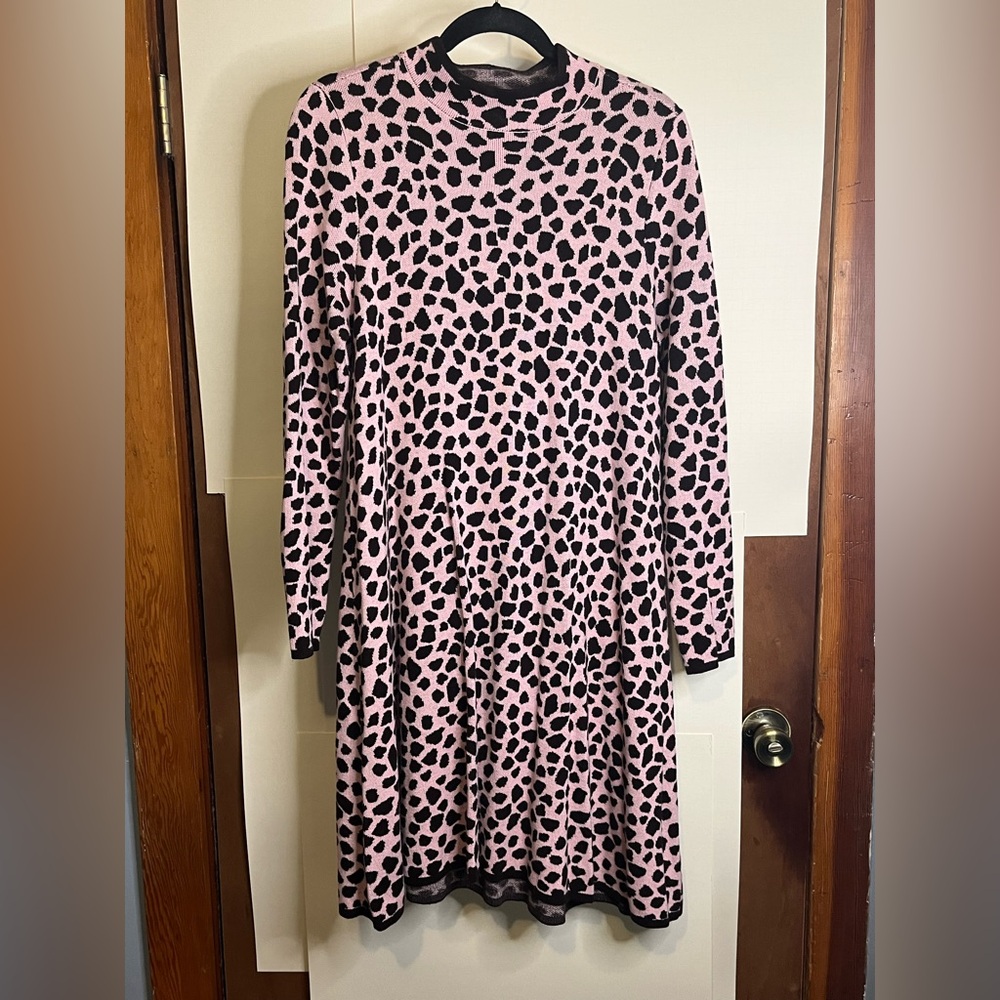 Ann Taylor Women’s Size M Pink & Black Animal Print Long Sleeve Sweater Dress